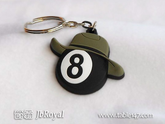 8號(hào)帽子鑰匙圈